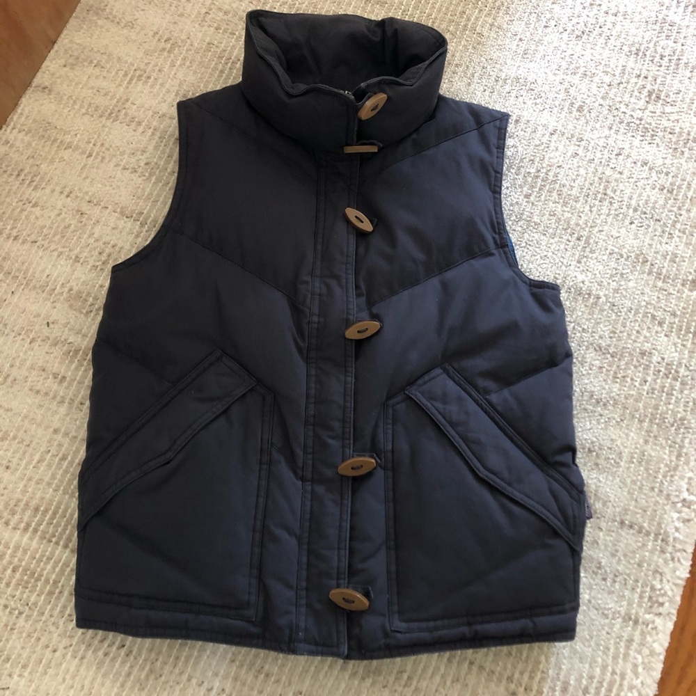 Patagonia down vest navy small